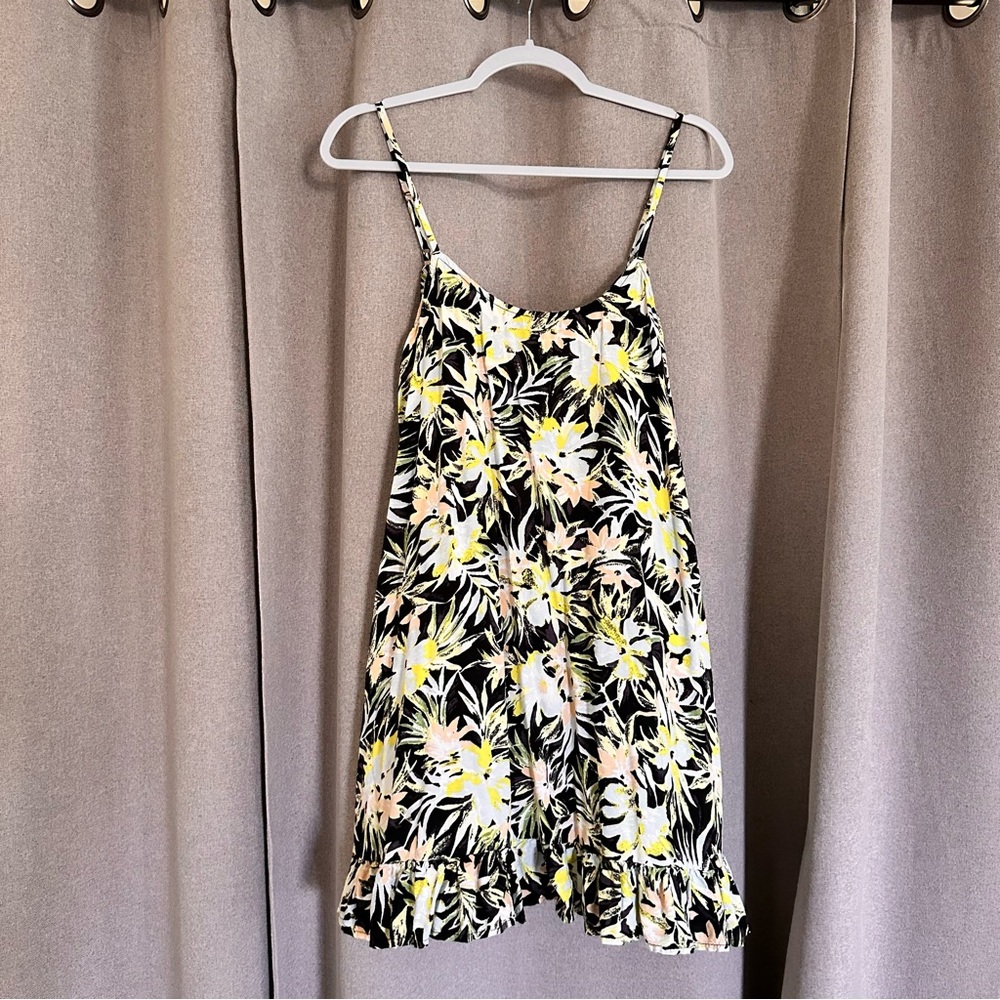 Volcom That’s My Type dress *medium*